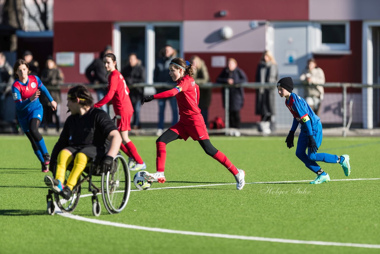 Bild 371 - wCJ Eimsbuettel - VfL Pinneberg : Ergebnis: 6:2